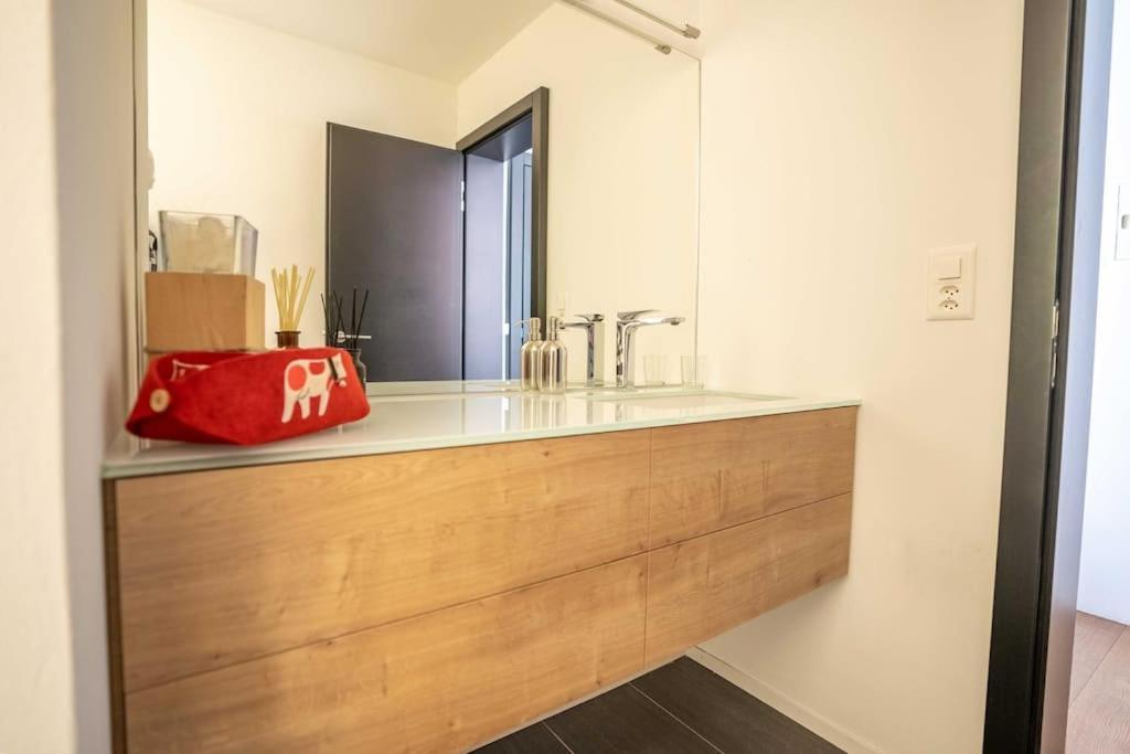 Moderne Wohnung Mit Ausblick Und Viel Sonne Церматт Экстерьер фото